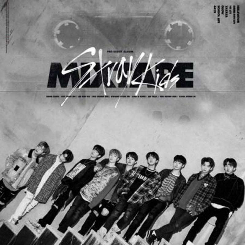 STRAY KIDS – MIXTAPE