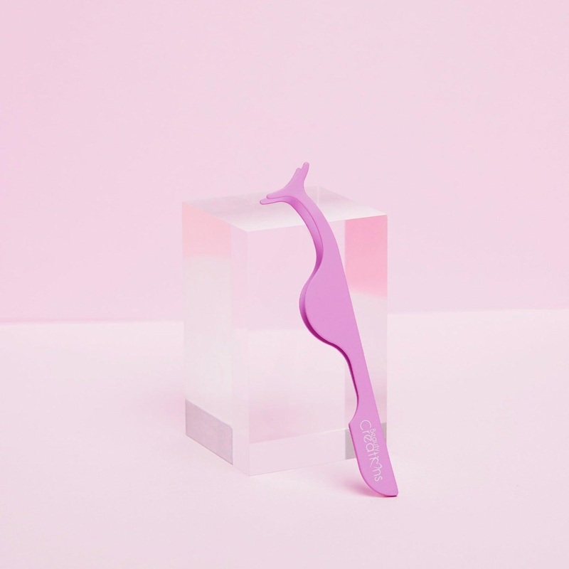 Purple Eyelash Applicator