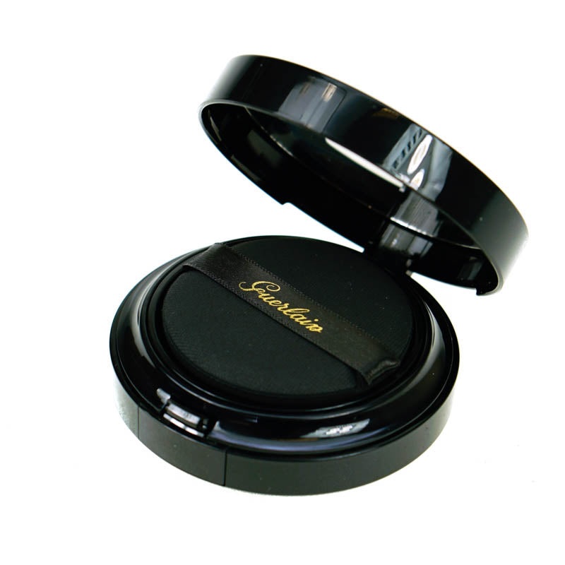 Guerlain Lingerie De Peau Liquid Cushion Foundation 04N Medium SPF 25