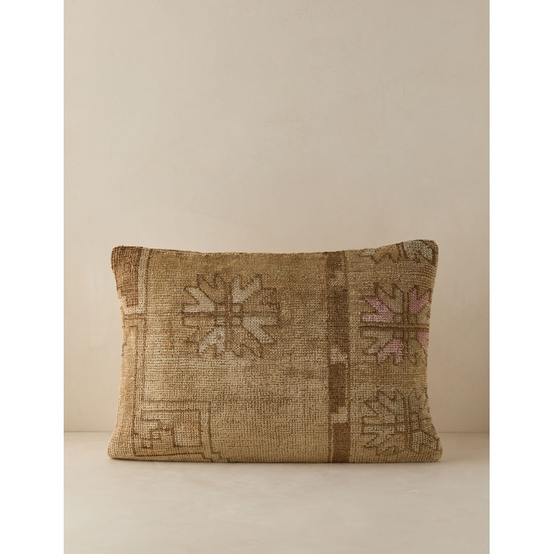 Vintage Lumbar Pillow No. 171, 16″ x 24″