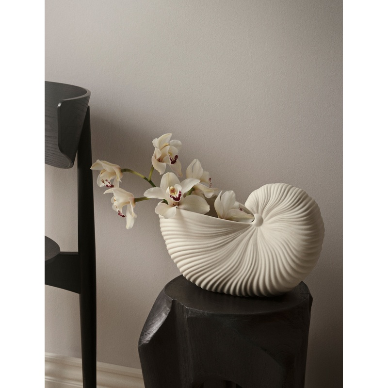 Shell Pot by Ferm Living Off-White