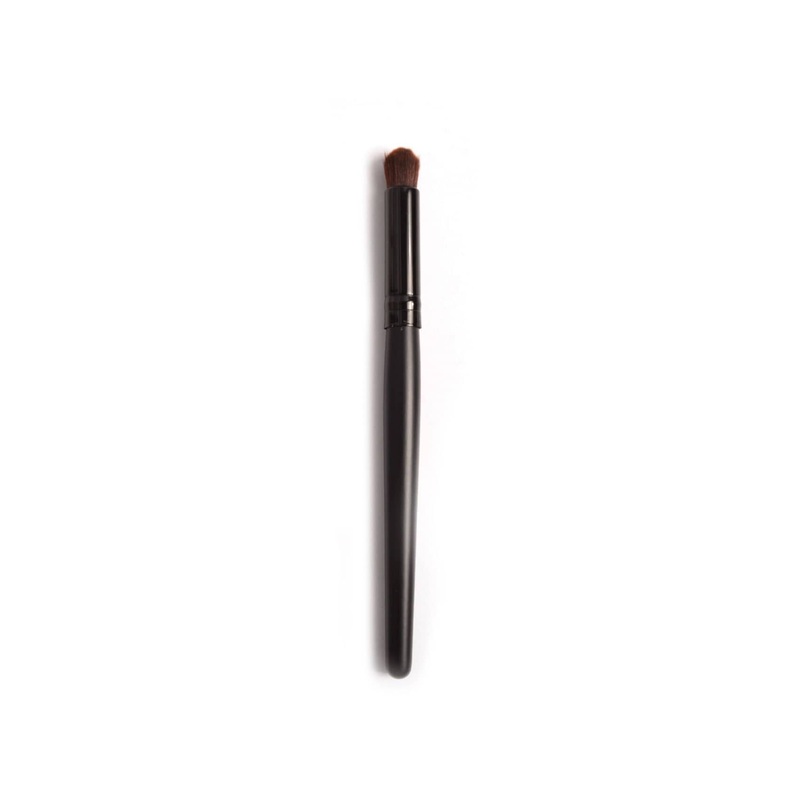 Amor Us Crease Eyeshadow Blending Brush – #907