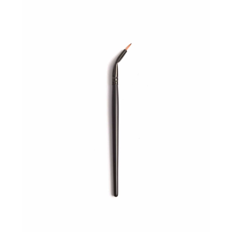 Amor Us Liner Brush – #916