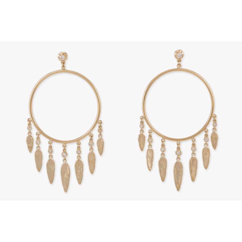 FRONT FACING 7 DIAMOND HAMMERED ELONGATED TEARDROP SHAKER HOOPS