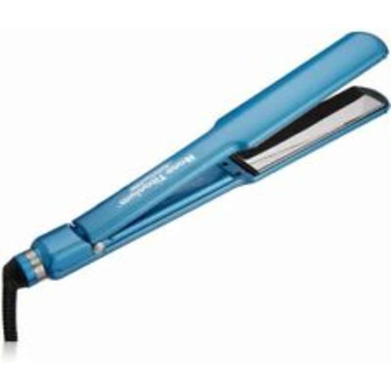 BaByliss PRO Nano Titanium Ultra-Thin Straightening Iron 1 1/2″ Plate Width