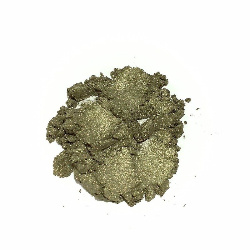 Wild Moss Eye Shimmeral Clamshell Sample Jar