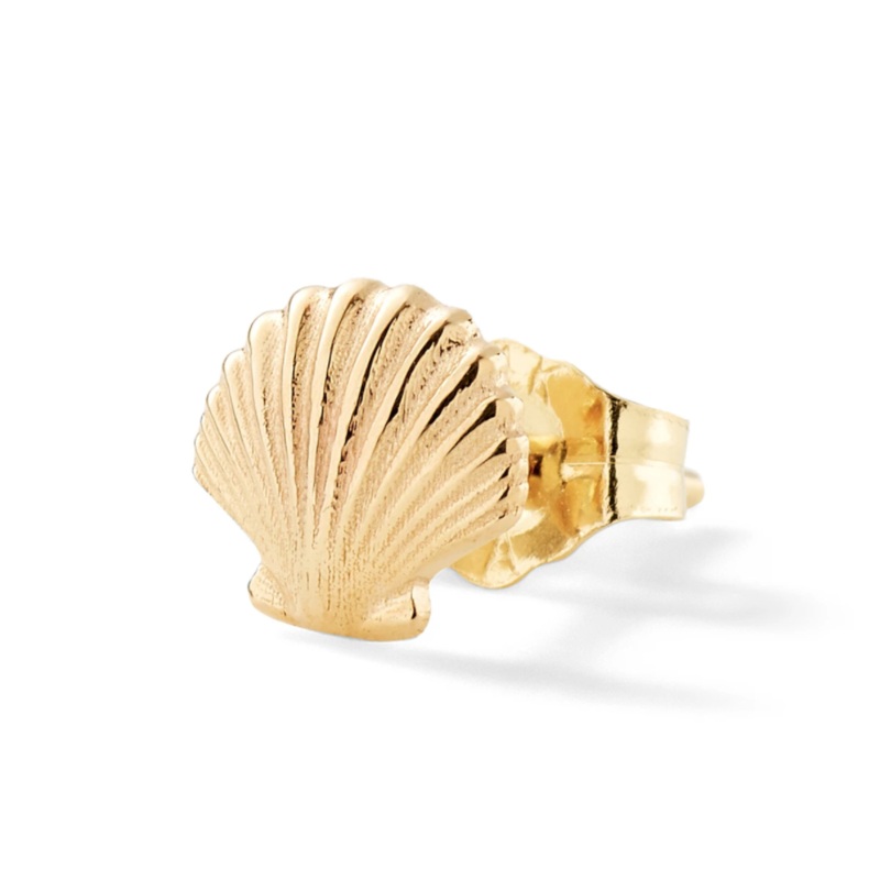 Seashell Stud